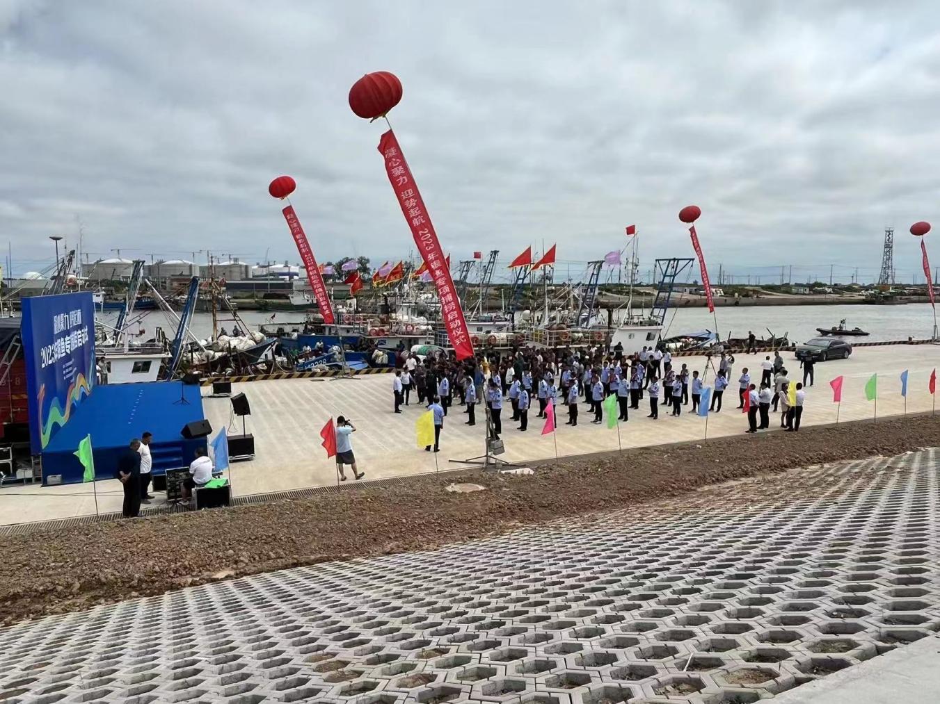 2全省銀魚專項(xiàng)捕撈啟動儀式在翻身河漁港舉行.jpg